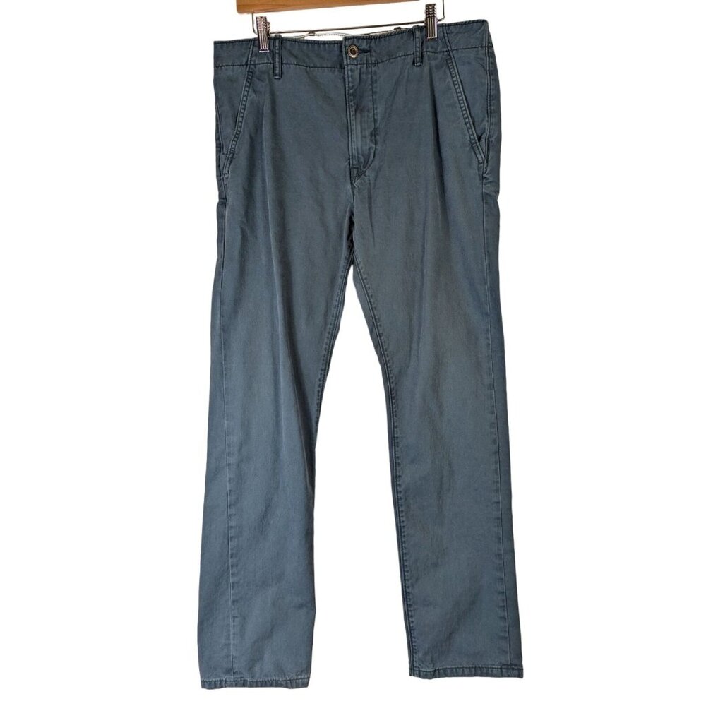 Levi Strauss Jeans Men size 36 by 32 Blue Chino Pants Pockets Classic Timeless - Picture 1 of 12